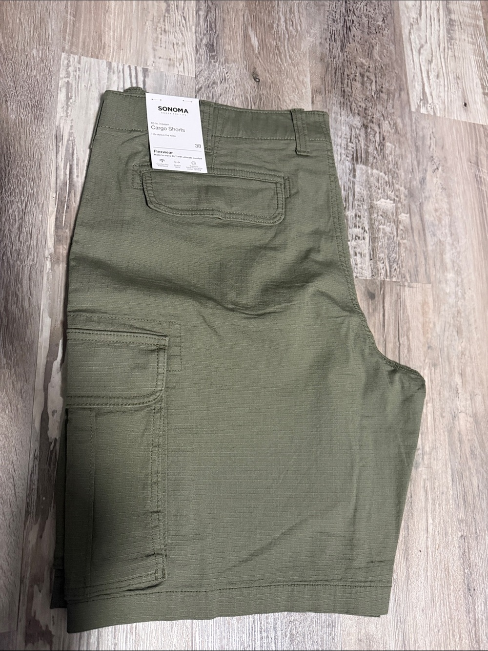 Sonoma Olive Green Cargo Shorts with Utility Pockets